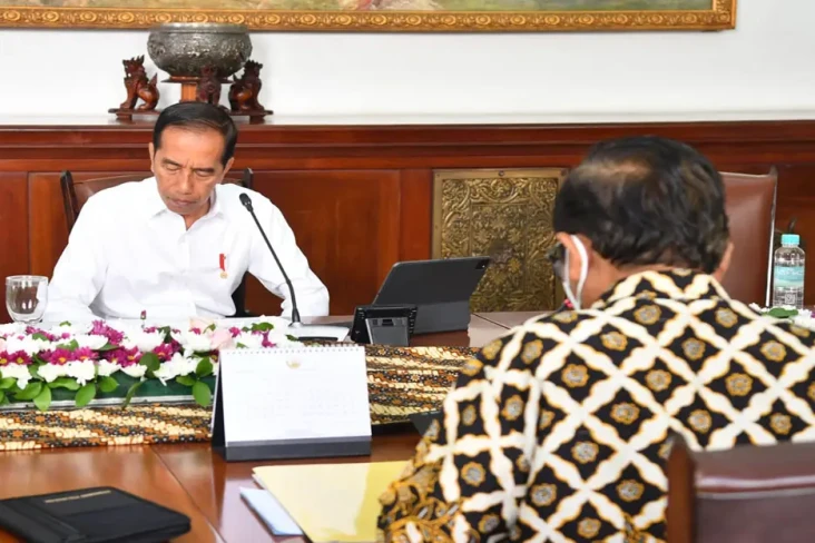 Ini Alasan Jokowi Anugerahi...