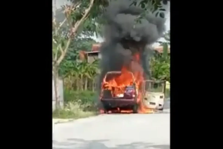 Angkut BBM, Minibus...