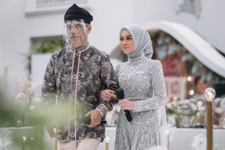 Cari Ketenangan, Ayah...