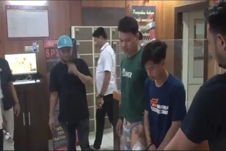 Polisi Ringkus Pelaku...