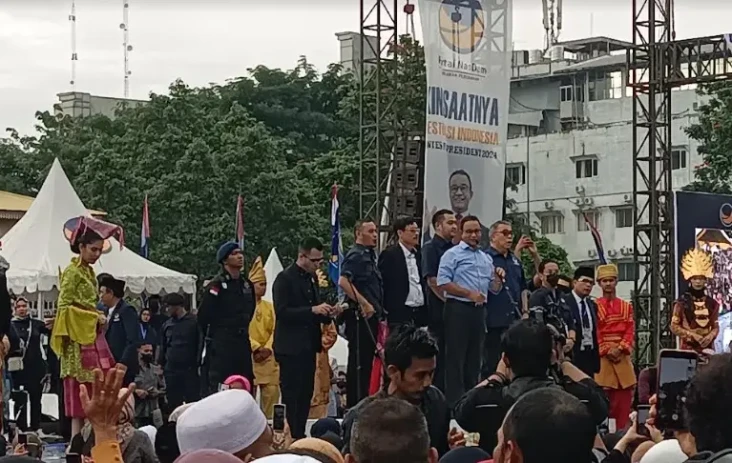 Bertemu Ribuan Relawan,...