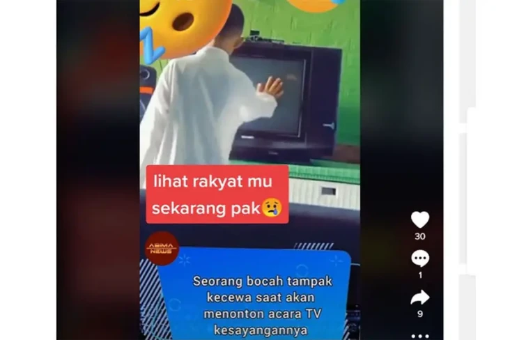 TV Analog Disuntik Mati,...
