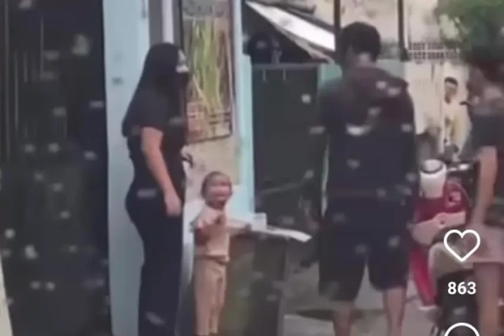 Kejam! Suami Aniaya...