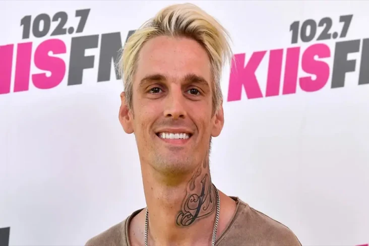 Penyanyi Aaron Carter...