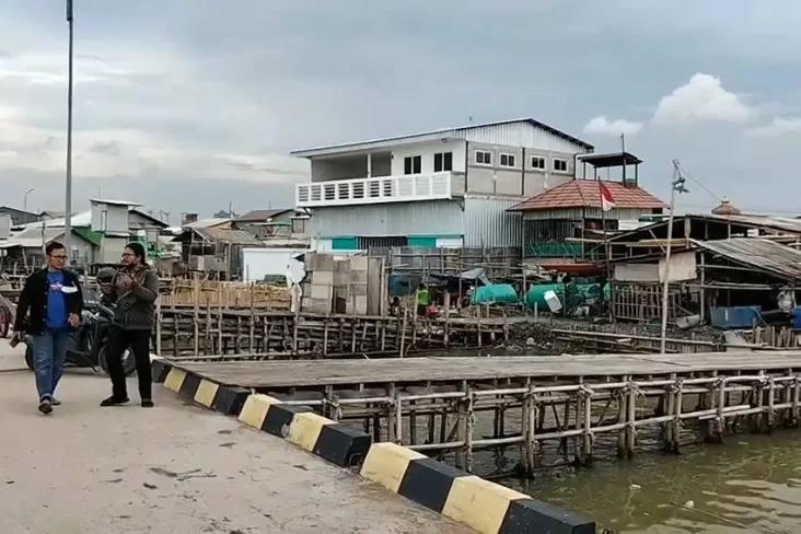 Besok Gerhana Bulan,...