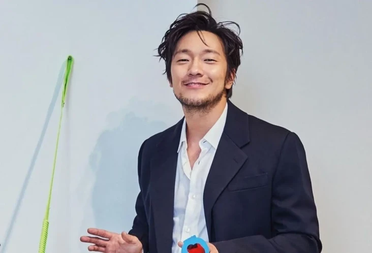 10 Artis Korea Paling...