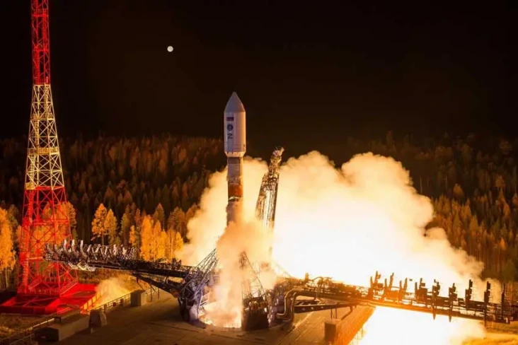 Rusia Luncurkan Satelit...