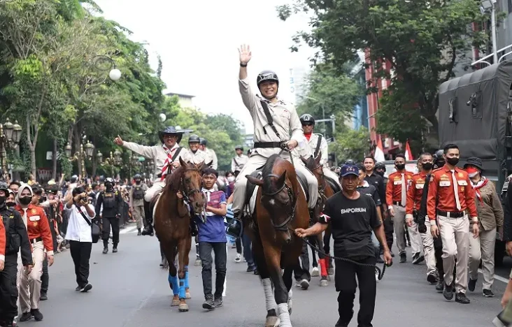 Pemkot Surabaya Sukses...