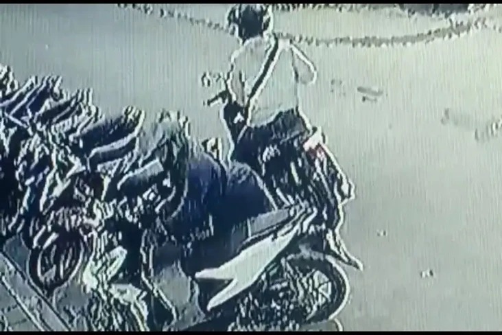 Lagi Ronda, Motor Warga...