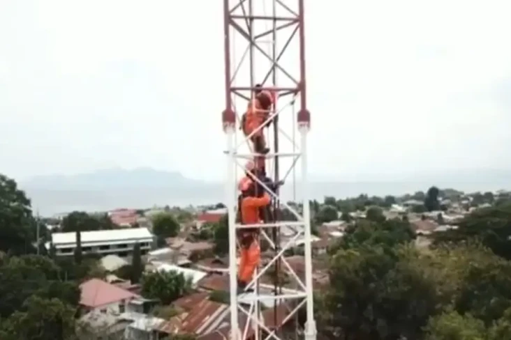 Sikka Gempar! Pria Bawa...