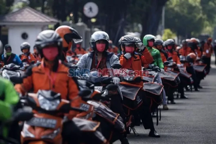 Siap-siap! Pak Pos Sambangi...