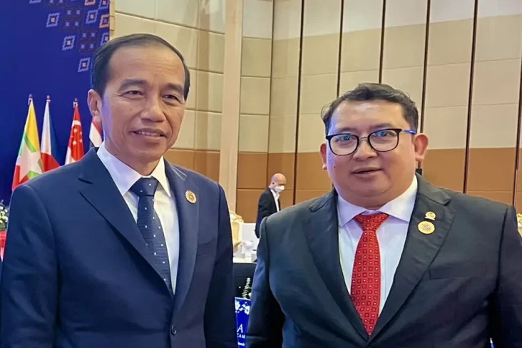 Fadli Zon Ucapkan Terima...