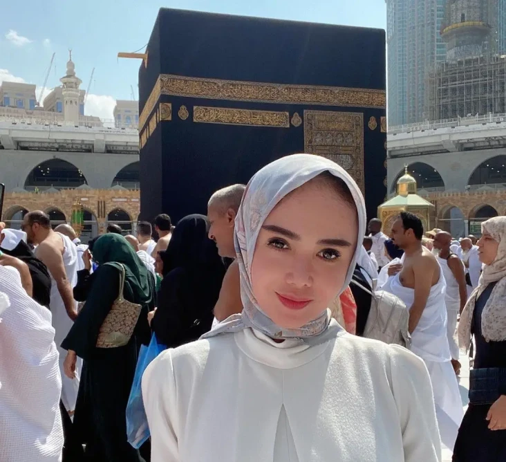 Cerita Yuni Shara Jalani...