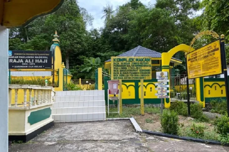 Kisah Engku Puteri Raja...