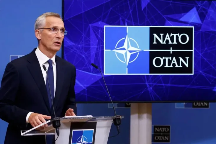 Stoltenberg Minta Anggota...