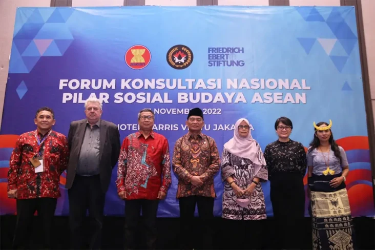 Jadi Ketua ASEAN 2023,...