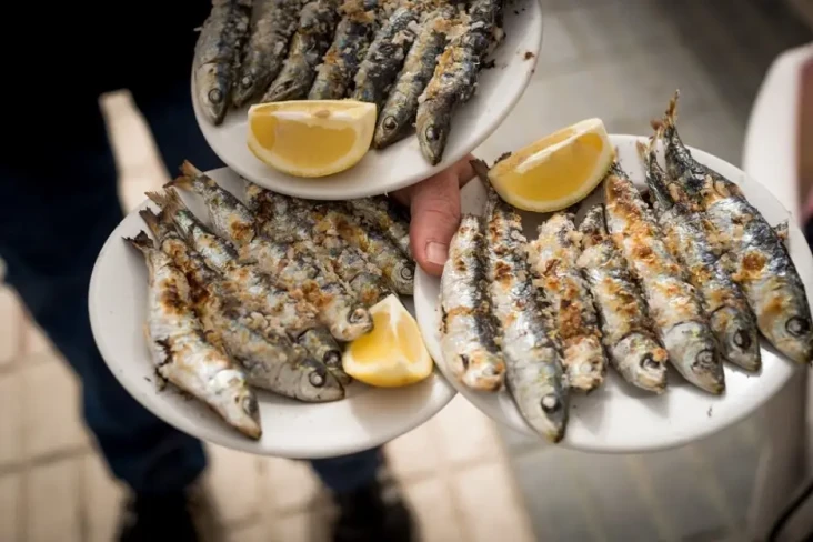 10 Ikan Penyebab Asam...