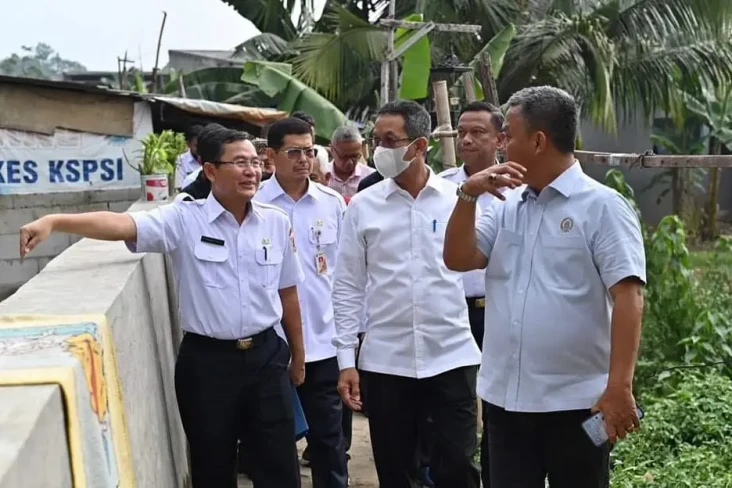 Sebulan Pimpin DKI,...