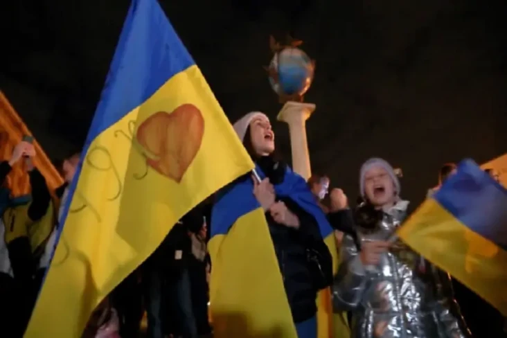 Ukraina Rayakan Kekalahan...