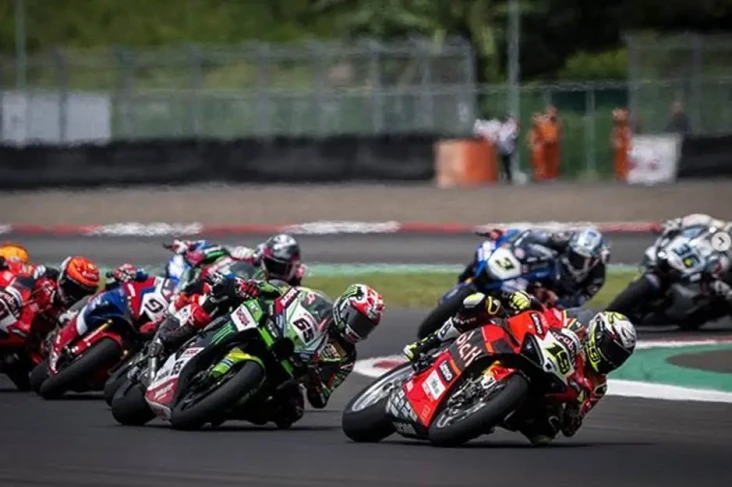 WSBK Indonesia 2022:...