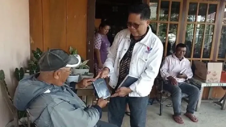 Usai Bagi-bagi Dispenser,...