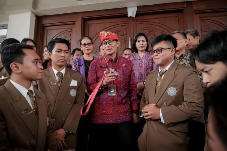 Poltekpar Bali Cetak...