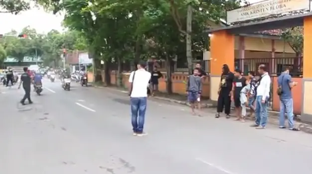 Brutal, 3 Remaja di...