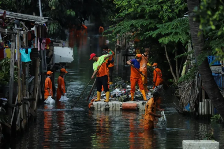Antisipasi Banjir, Pemkot...