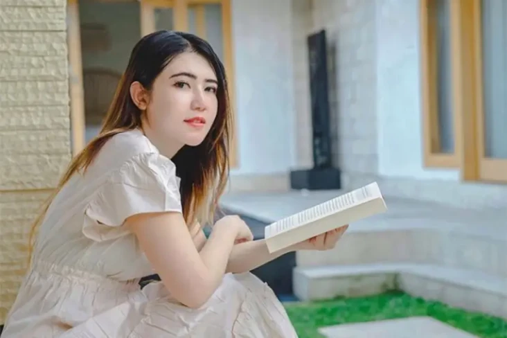 3 Artis yang Punya Rumah...