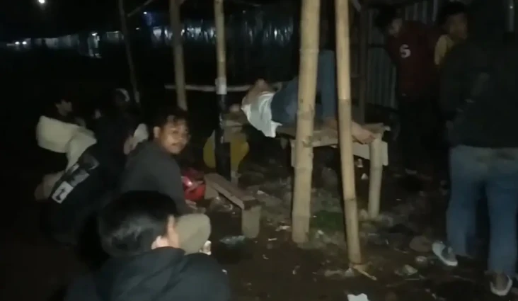 Asyik Pesta Miras, Puluhan...
