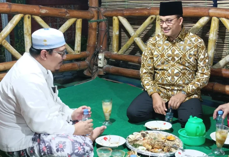 Datang ke Sragen, Anies...