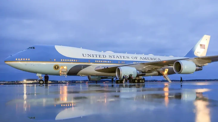 Air Force One, Pesawat...