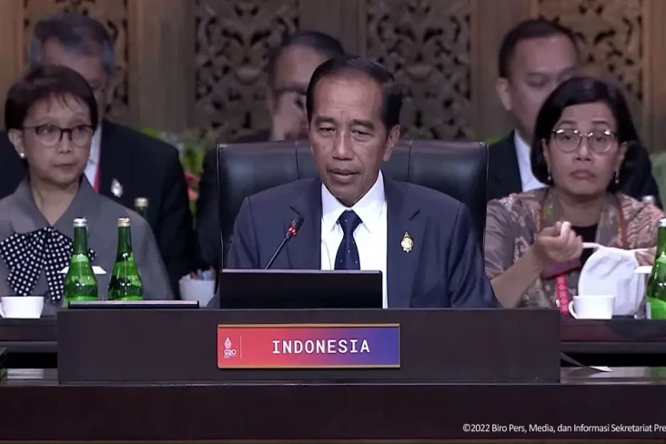 Presiden Jokowi Resmi...
