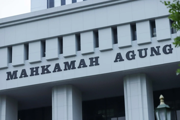 Hakim Agung GS Tersangka,...