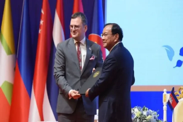 Dukungan Asia Tenggara...