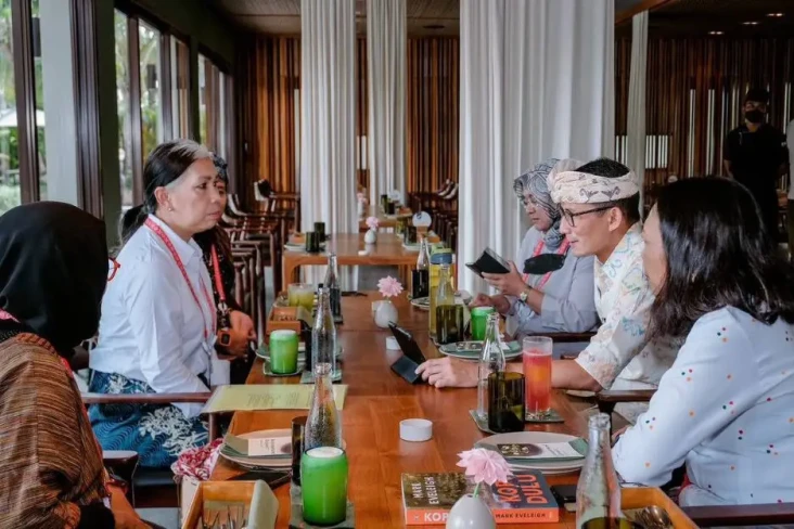 Kuliner Indonesia Bersinar...