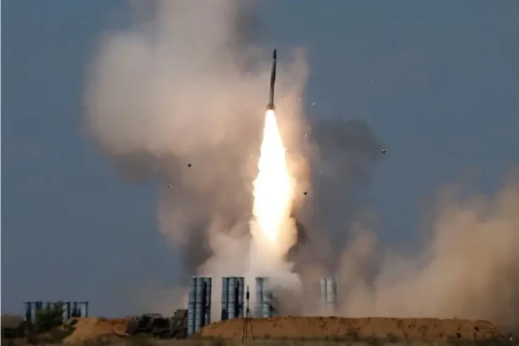 Apa Itu Sistem S-300,...