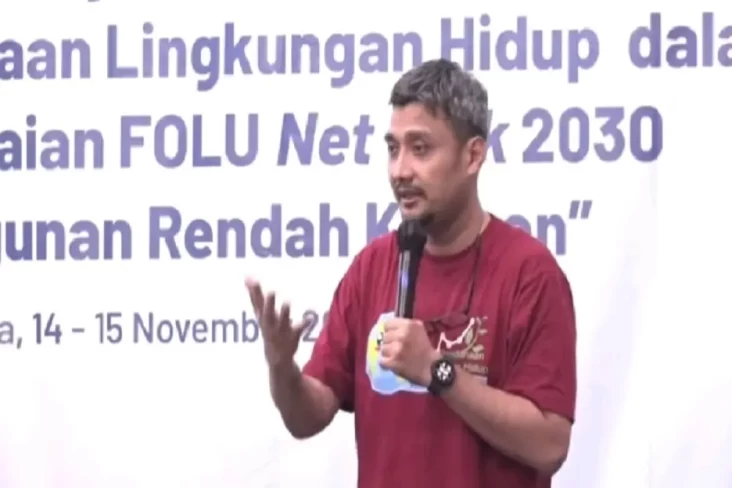 Hadapi Perubahan Iklim,...