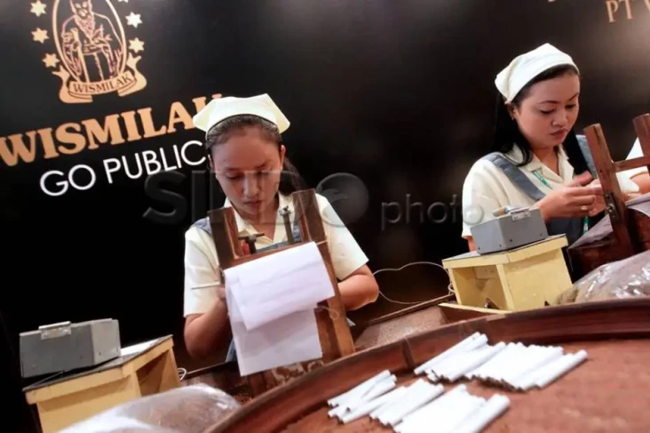 Kantongi Penjualan Rp2,98...