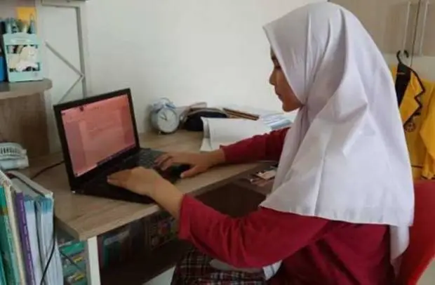 Ruangguru Umumkan PHK...