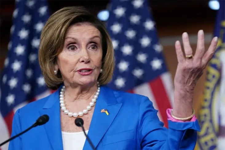 Nancy Pelosi Akan Mundur...