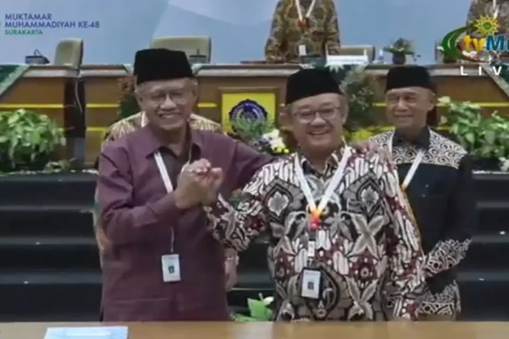 Kembali Jadi Ketum,...