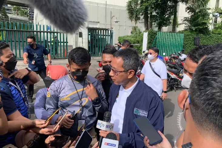 Drone Masih Pantau Masyarakat...