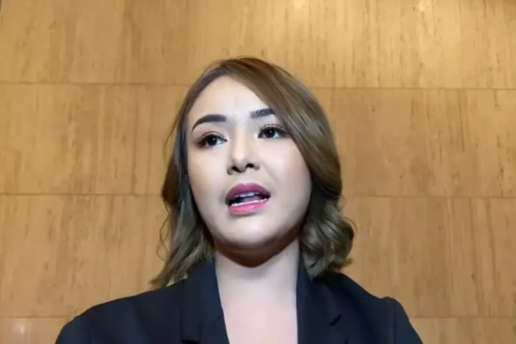Amanda Manopo Terharu...
