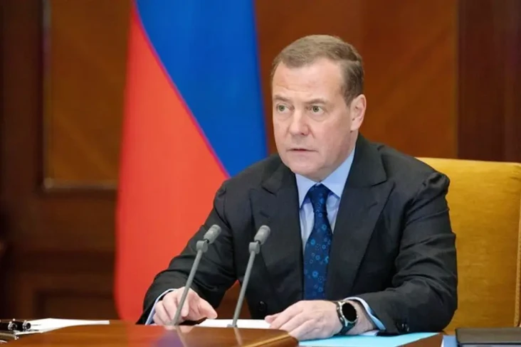 Medvedev: Barat Lelah...