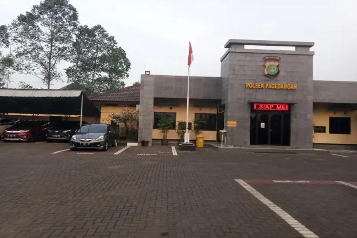 Polisi Buru Kawanan...