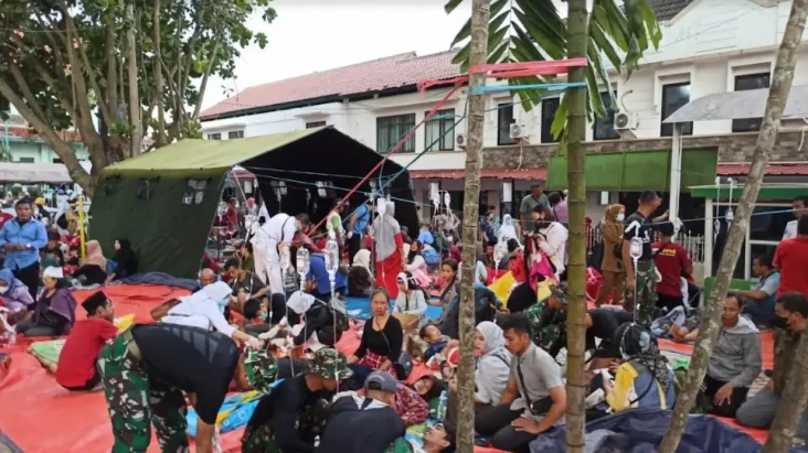 200 Dokter Tangani Korban...