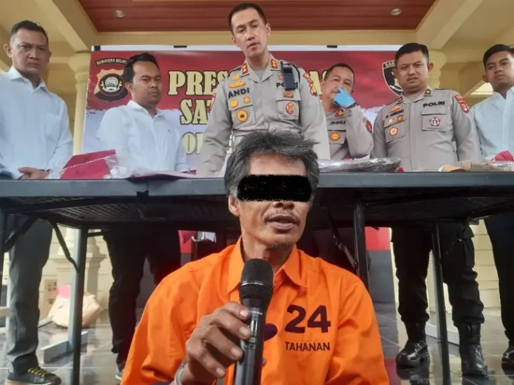 Sakit Hati Sering Diejek,...