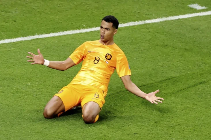 Man Of The Match: Pesona...