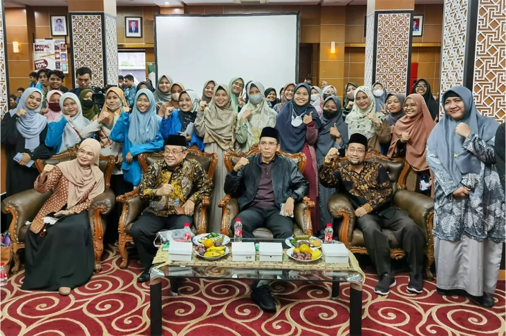 TGB Fasih Berbahasa...